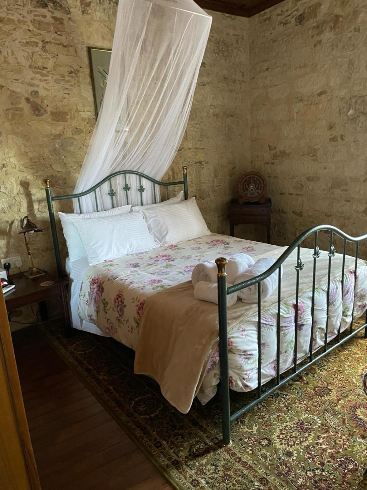 אומודוס Afames House - Beautiful Traditional House מראה חיצוני תמונה